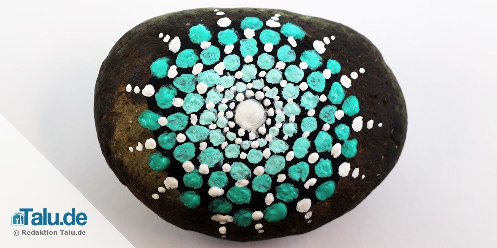 steine-bemalen-mandala-malen-07